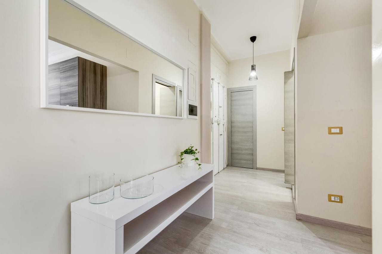 Apartmán Bdc - Prestige 3Bdr 3Bath In Monti District Řím Exteriér fotografie